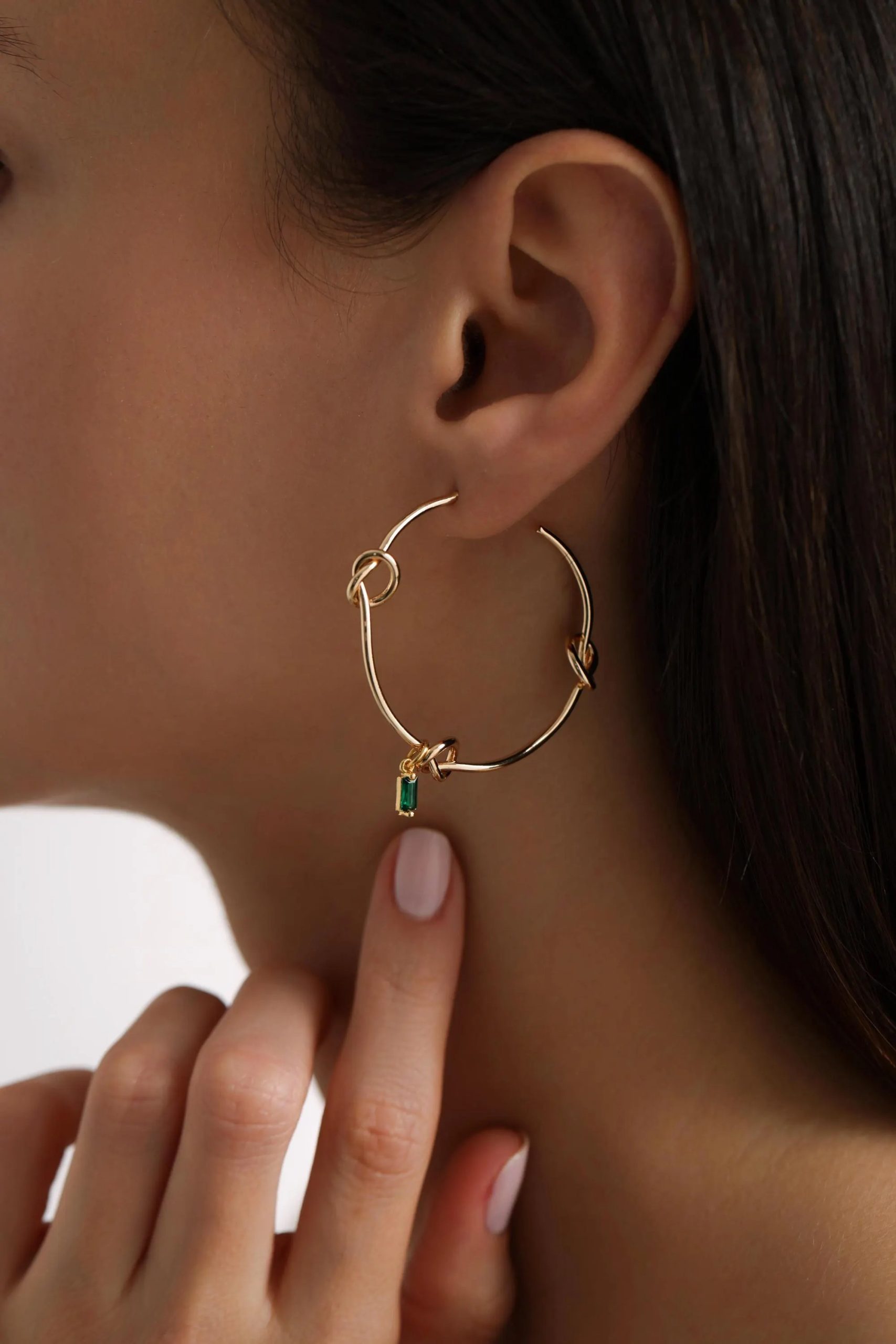 Simple letter pendant earrings